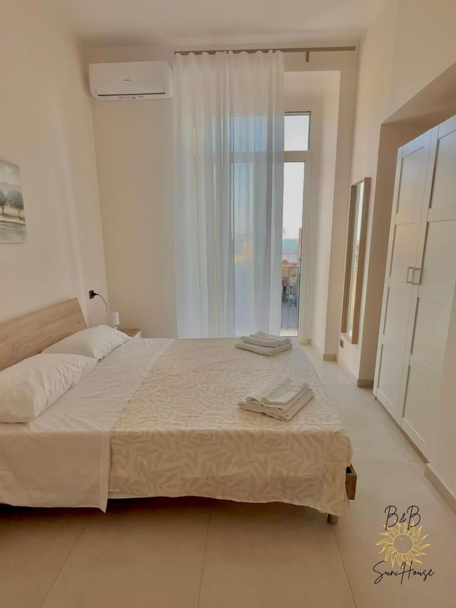 B&B Sunhouse Неаполь Экстерьер фото